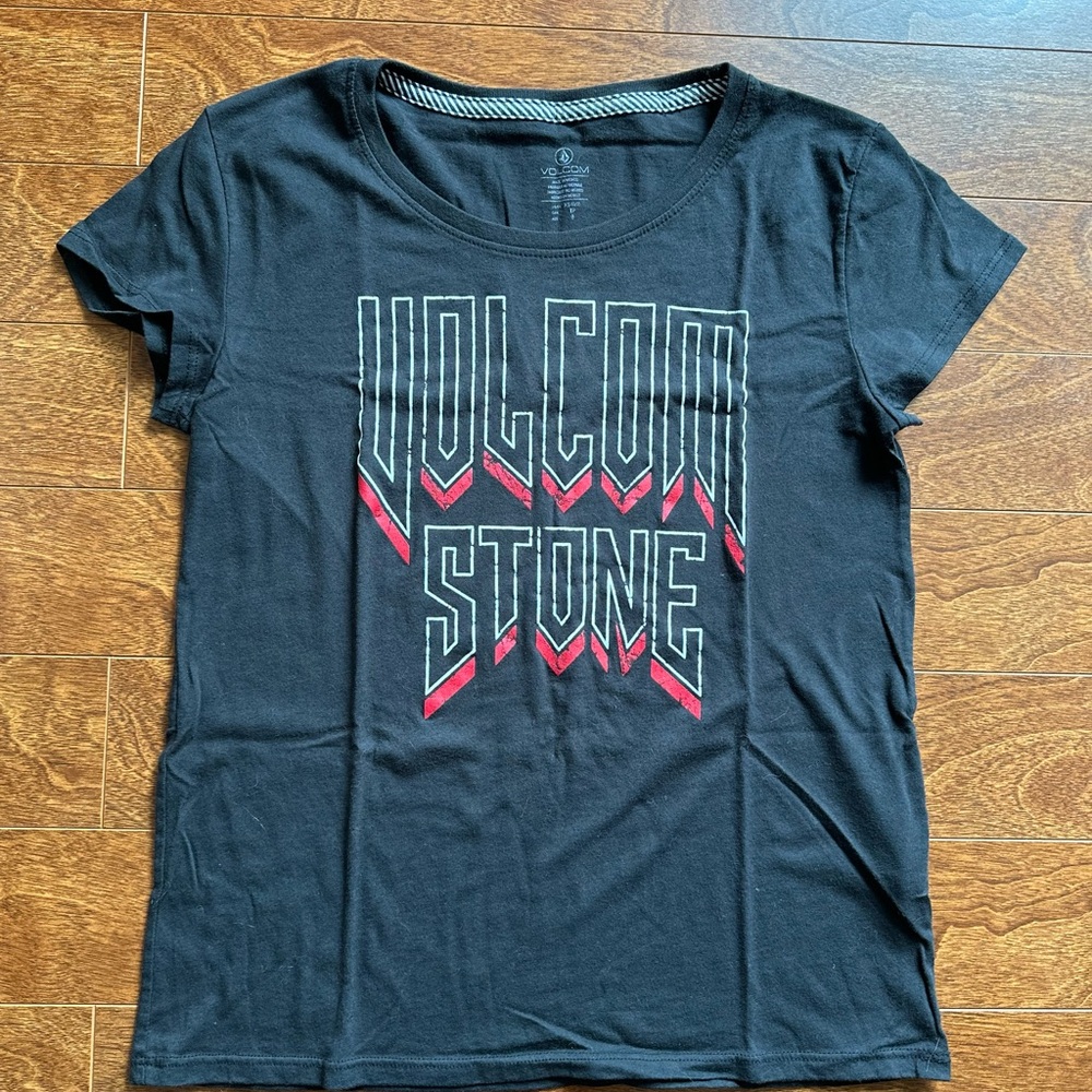 Volcom tee